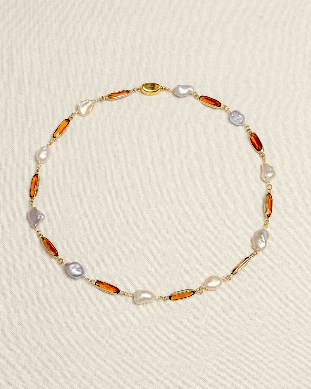 Dolores (Collar)